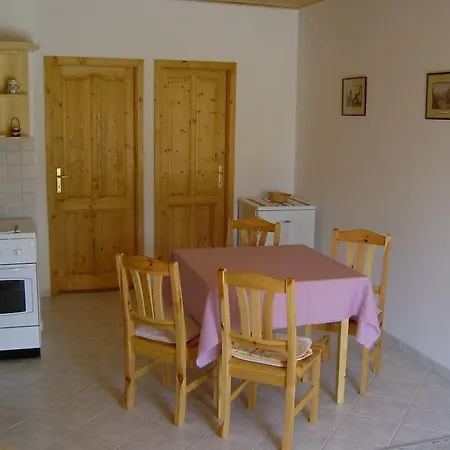 Alina Apartmanhaz Zalakaros *