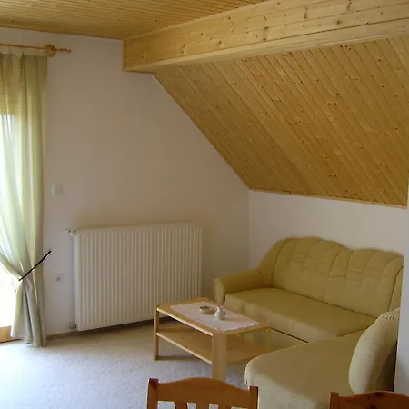 Alina Apartmanhaz Zalakaros Sármellék