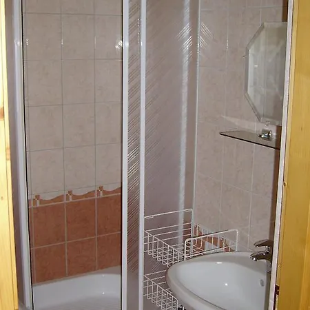 Lägenhet Alina Apartmanhaz Zalakaros *