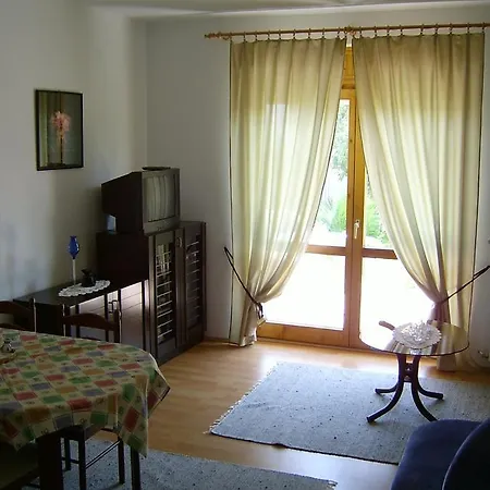 Alina Apartmanhaz Zalakaros Lägenhet
